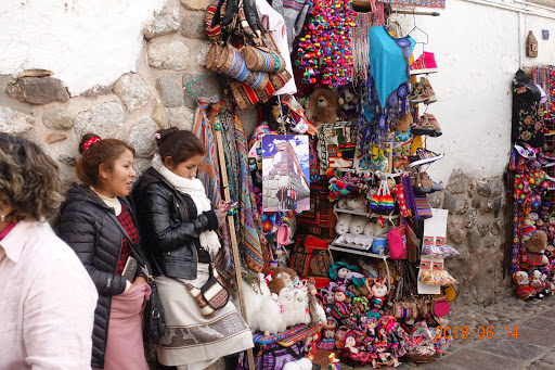 Artesania Makipi -Handicraft