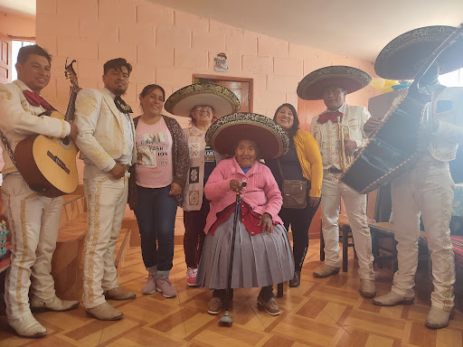 Mariachi Tequila Cusco