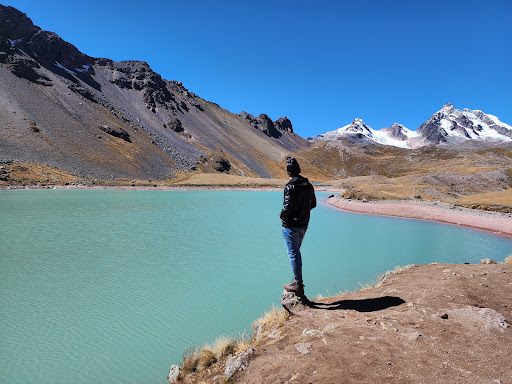 Agencia de Viajes en Cusco Hello Peru Tours - Travel