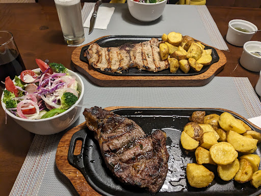 La Brasa Cusqueña - CARNES A LA PARRILLA