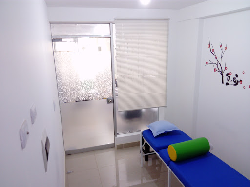 FisioVie, (Centro de Terapia Manual, Neurodesarrollo y Neurorehabilitación)