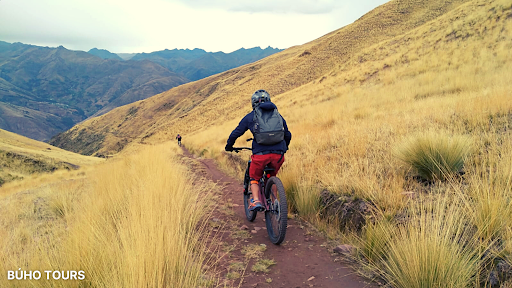 PERU_EBIKING & E-bike Cusco, bicicleta electrica Peru, Sacred Valley, Rainbow mountain, Ausangate